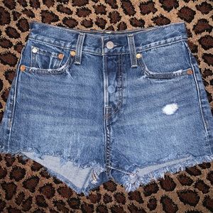 Levi Jean Shorts